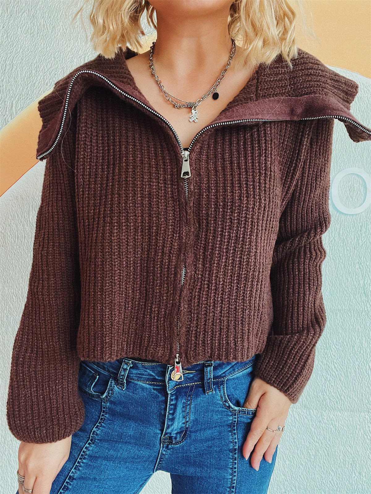 Collared Neck Zip Up Long Sleeve Cardigan