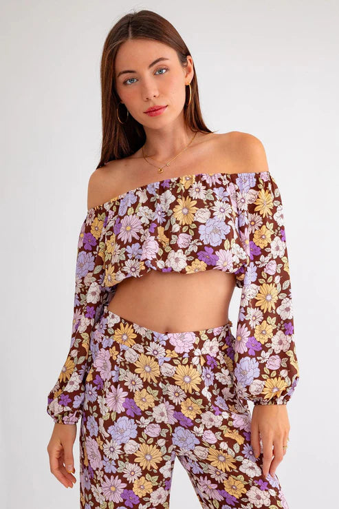 Long Sleeve Floral Crop Top