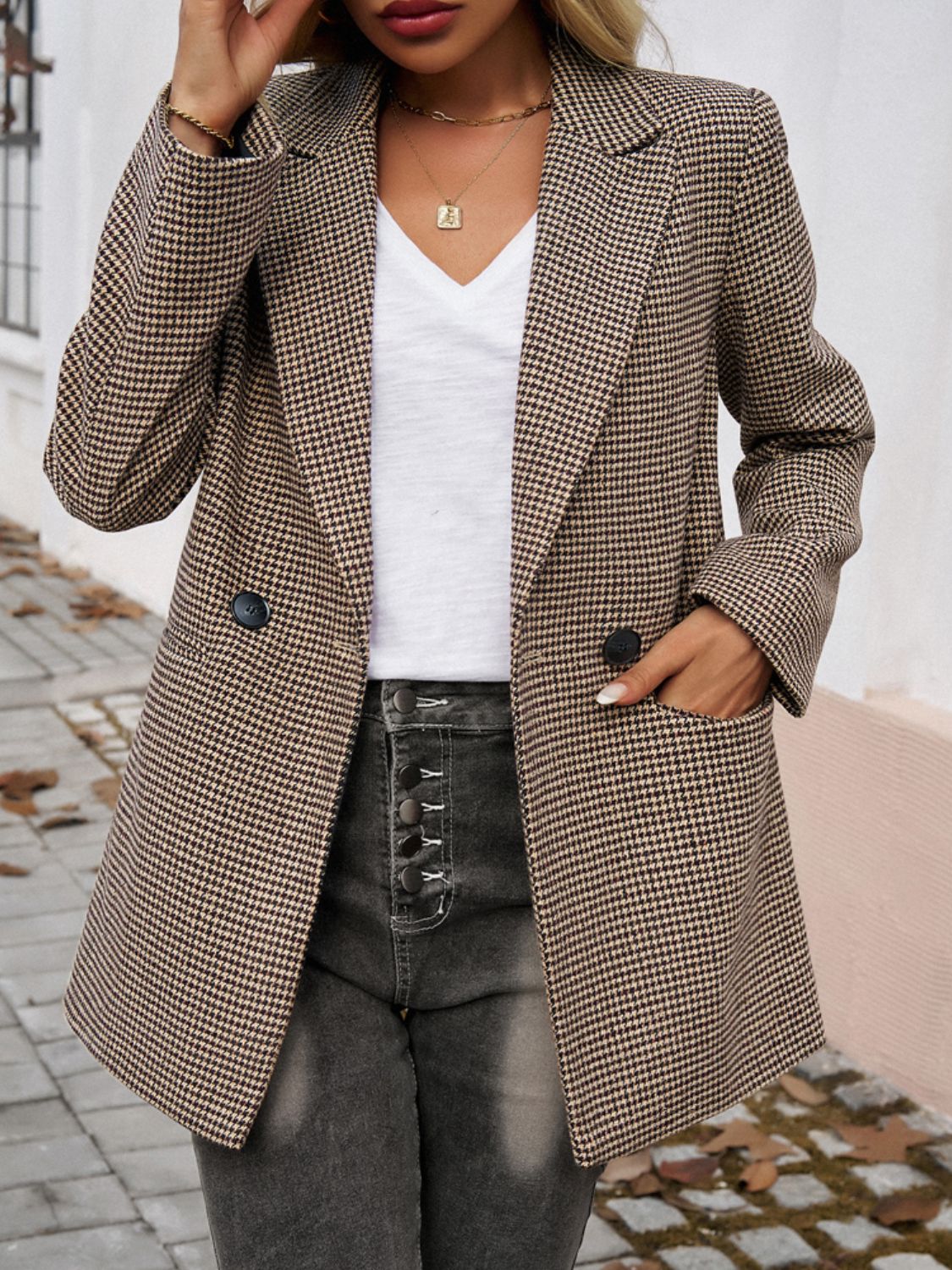 Devine Pocketed Houndstooth Long Sleeve Blazer